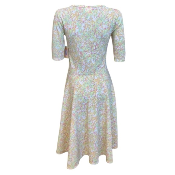 ✨Pastel Spring Perfection — NWT LuLaRoe Nicole Fit & Flare Dress (M)✨ - Picture 4 of 8